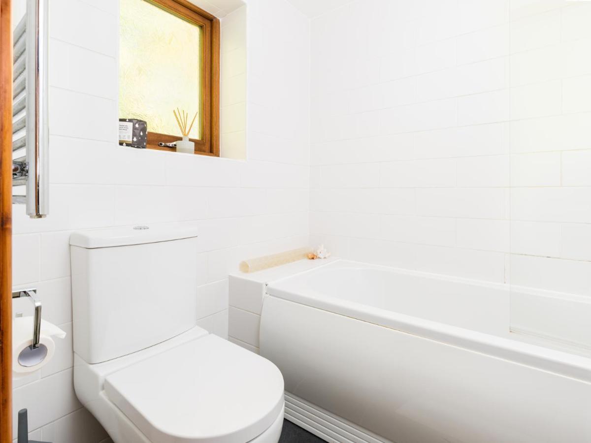 Вилла Pass The Keys Rural Retreat In Rowington, Warwickshire Уорик Экстерьер фото